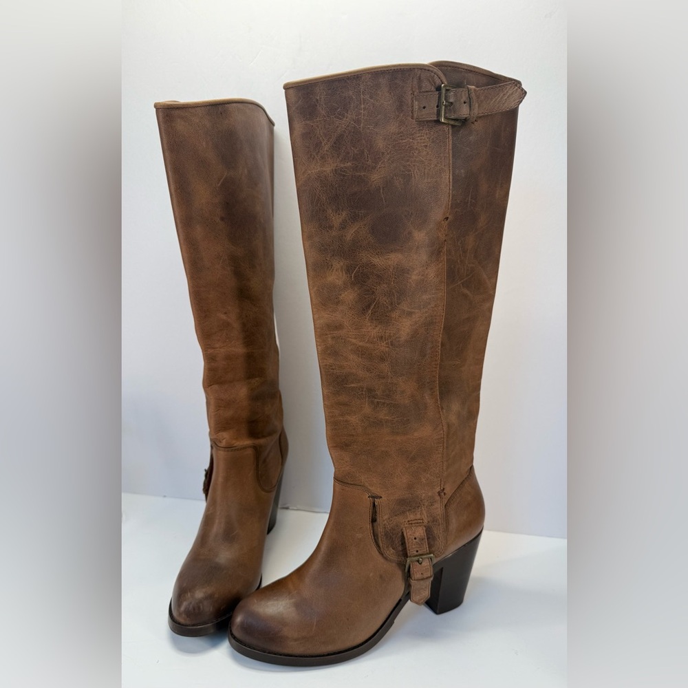Ariat Gold Coast crushed stone Brown Leather casual country Heeled Boots 8 B - Picture 2 of 16